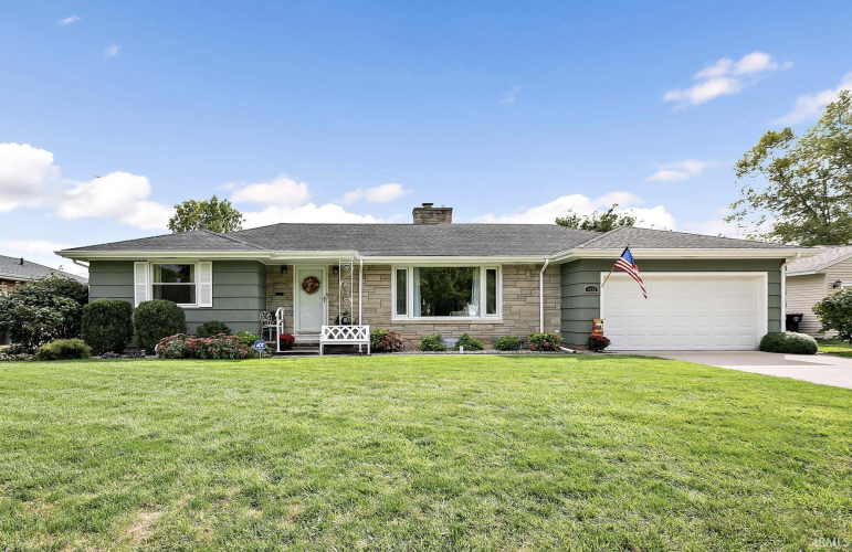 1538  Southwood Avenue South Bend, IN 46615 | MLS 202437545