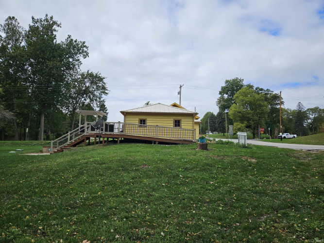 Listing Image 3