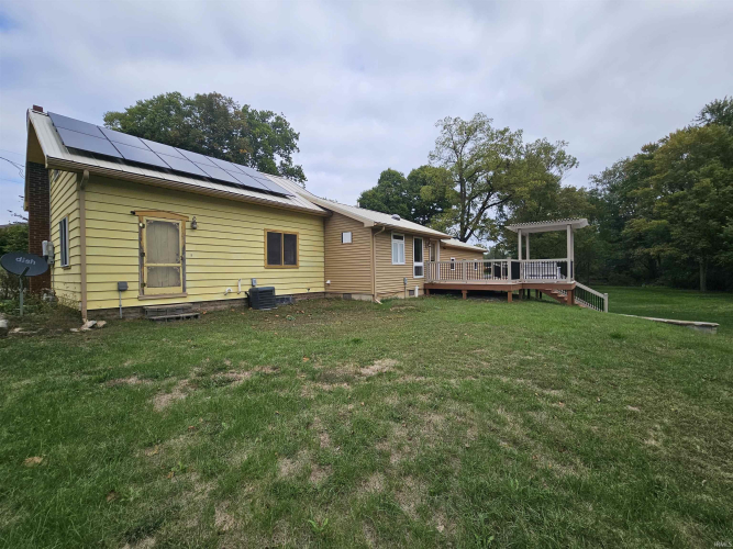 Listing Image 4