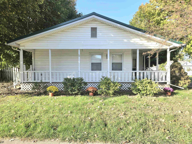 303  N Main Street  Walton, IN 46994 | MLS 202438154