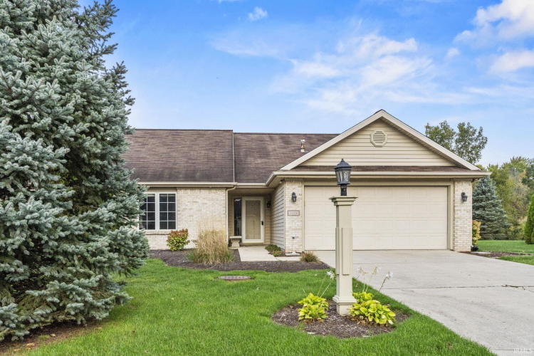 7474  Glen Gelder Circle Fort Wayne, IN 46804-5558 | MLS 202438173