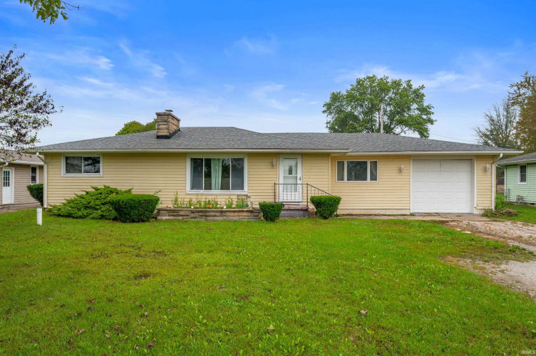 430 W Western Road New Castle, IN 47362-5139 | MLS 202438429