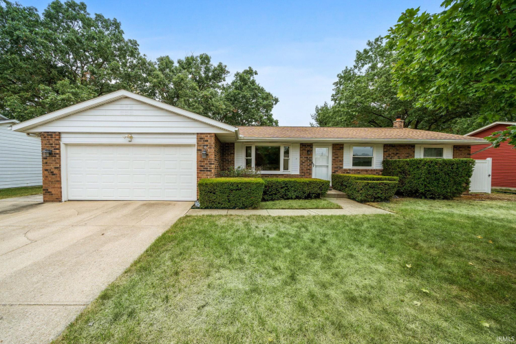 3004  Marrett Drive Mishawaka, IN 46544-6213 | MLS 202438609