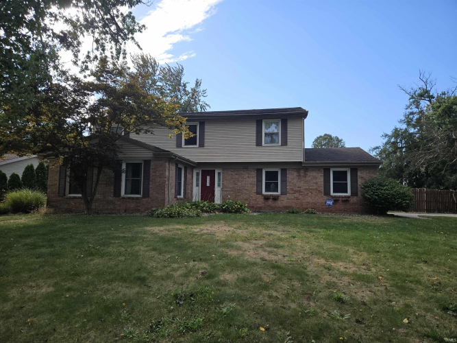 1521 E Ash Drive Elkhart, IN 46514-4308 | MLS 202438764