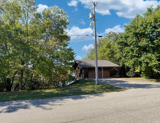 Listing Image 19