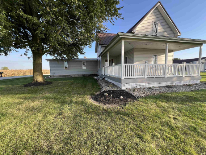 3679 S Hoosier Hwy  Bluffton, IN 46714 | MLS 202438909