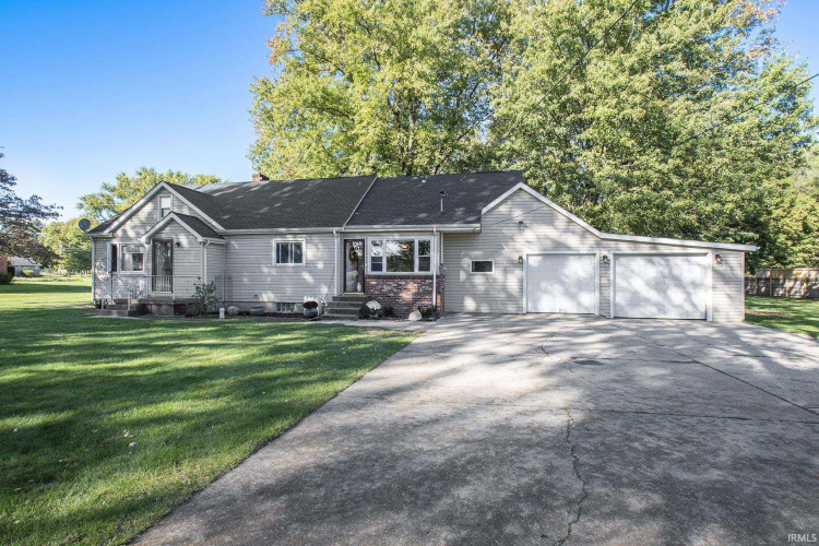 58489  County Road 9  Elkhart, IN 46517-2259 | MLS 202438972