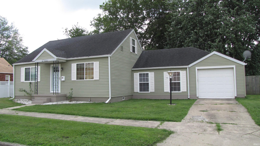 519 E Monroe Street Princeton, IN 47670 | MLS 202439141