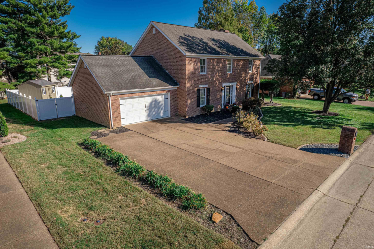 300  Plaza Drive Evansville, IN 47715 | MLS 202439443