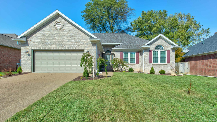 2800  Beaumont Drive Evansville, IN 47725 | MLS 202439670