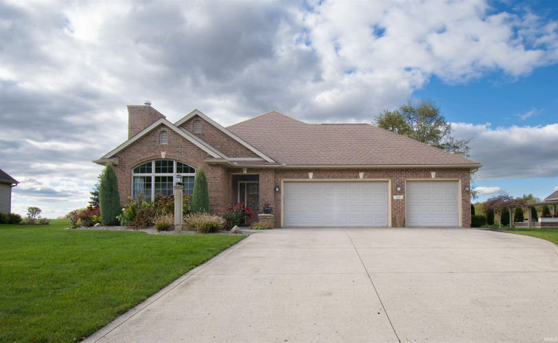 2506  Cobblestone Lane Kendallville, IN 46755-9366 | MLS 202439747