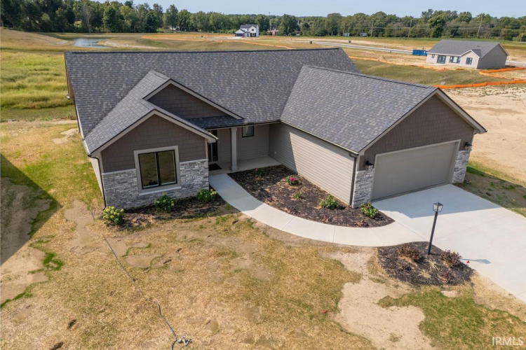 140  Wagon Wheel Drive Warsaw, IN 46580 | MLS 202439825