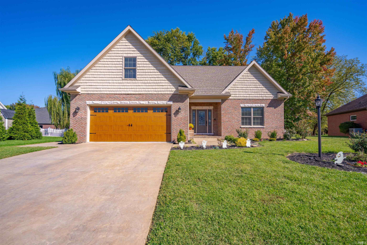 2502  Stapelton Drive Evansville, IN 47725 | MLS 202439899