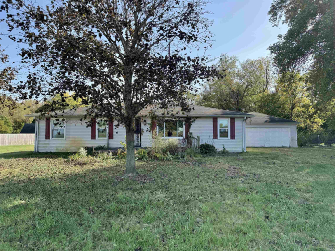 10958 E County Road 1300 S  Galveston, IN 46932-9034 | MLS 202440136