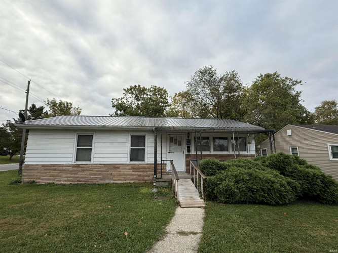 642 E Marshall Street Marion, IN 46520 | MLS 202440210