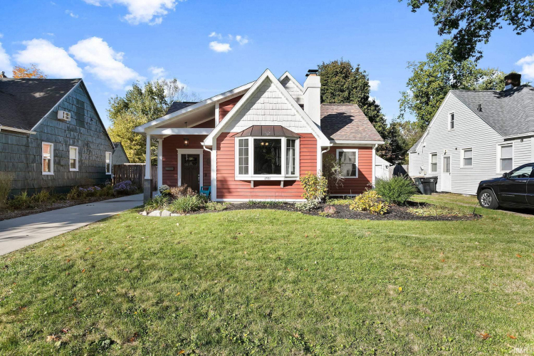 1701  Sunnymede Avenue South Bend, IN 46615 | MLS 202440244