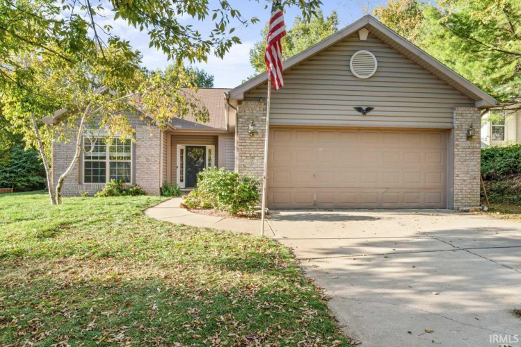 306  Weeping Willow Lane Lafayette, IN 47905 | MLS 202440343