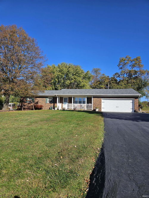 1510 E MARY LEE Drive Princeton, IN 47670 | MLS 202440787