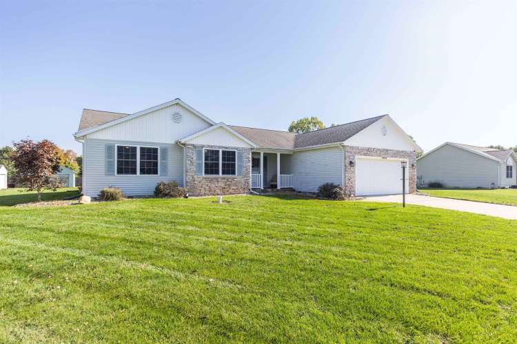 58044  Heritage Pointe Drive South Bend, IN 46619 | MLS 202440861