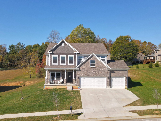 743 N Abigail Lane Ellettsville, IN 47429 | MLS 202441060