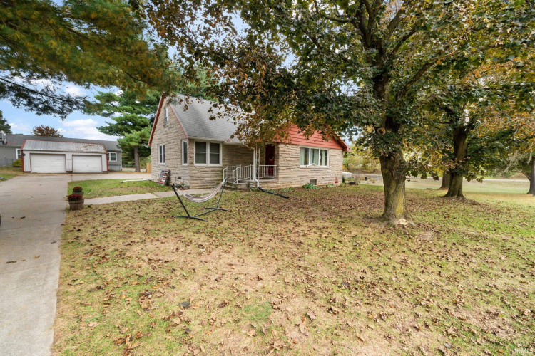 57440  County Road 19  Goshen, IN 46528-9514 | MLS 202441168