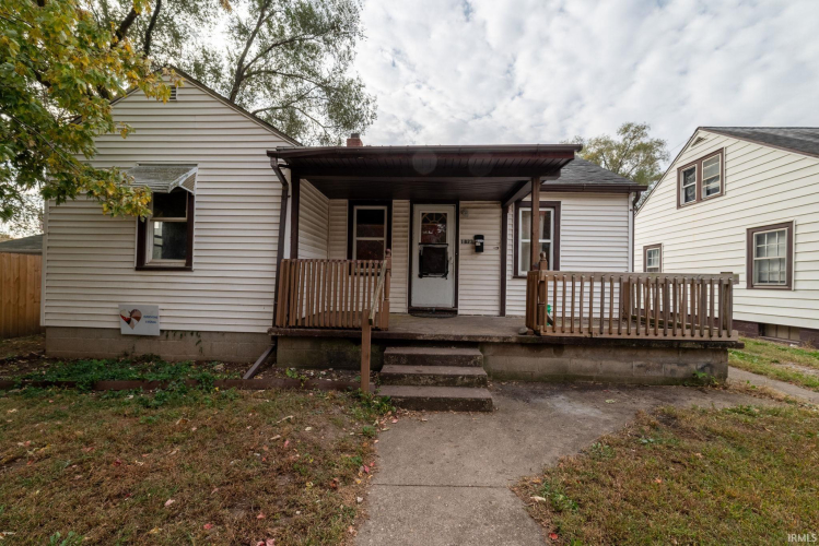 1823  Pierce Street Lafayette, IN 47904 | MLS 202441590