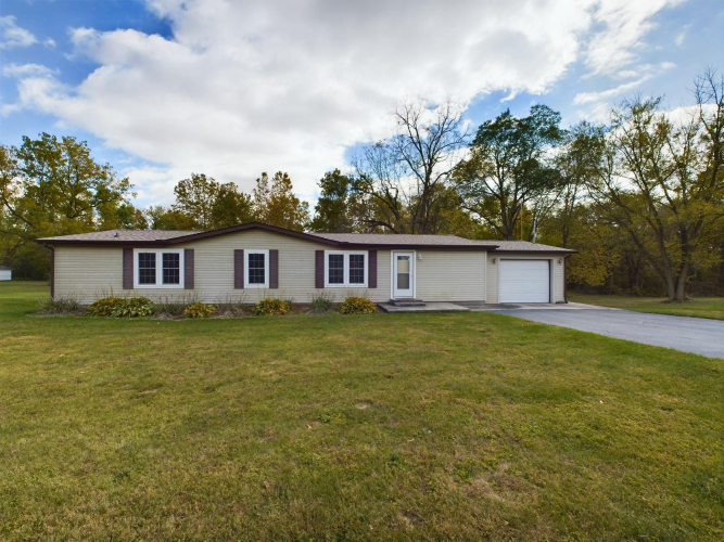 2355 E State Street Huntington, IN 46750 | MLS 202441594