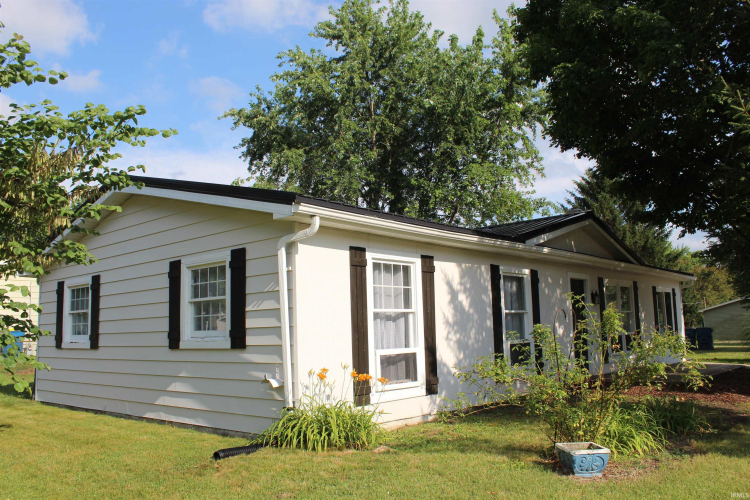 Listing Image 8