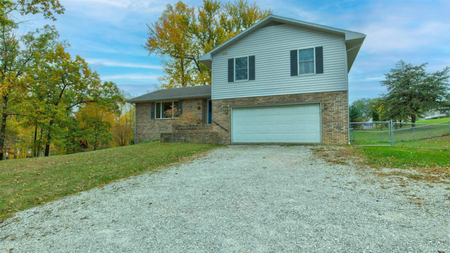 10300 E Schnellville Road Birdseye, IN 47513 | MLS 202441721