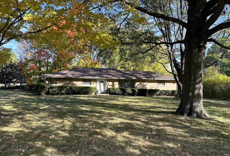 230 E Waterbury Road Indianapolis, IN 46227-2474 | MLS 202441816