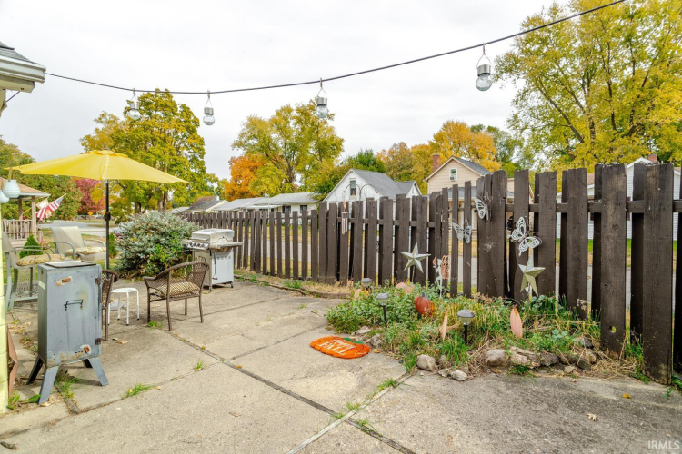 Listing Image 28