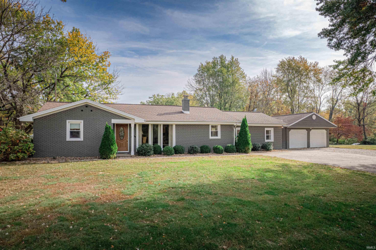 2811  Rexing Road Wadesville, IN 47638 | MLS 202442097