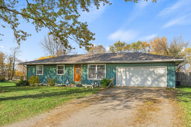 1903  Bodenhafer Drive Kendallville, IN 46755 | MLS 202442137