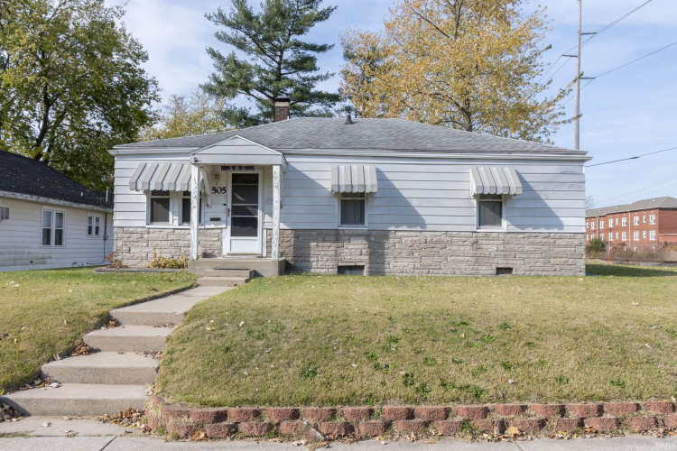 505 S 26Th Street South Bend, IN 46615-2201 | MLS 202442203