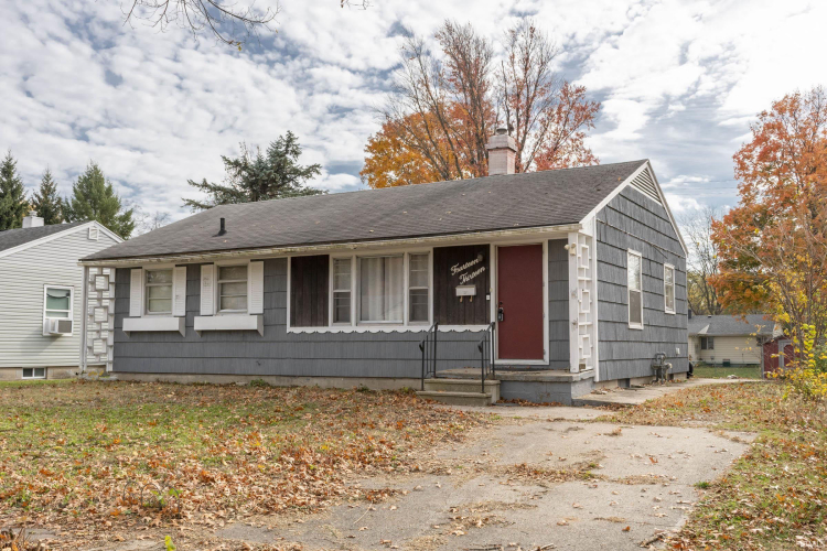 1413  Mcpherson Street Elkhart, IN 46514-3745 | MLS 202442237