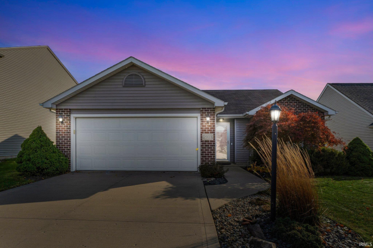 2903  Rivulet Run Fort Wayne, IN 46818-8536 | MLS 202442307