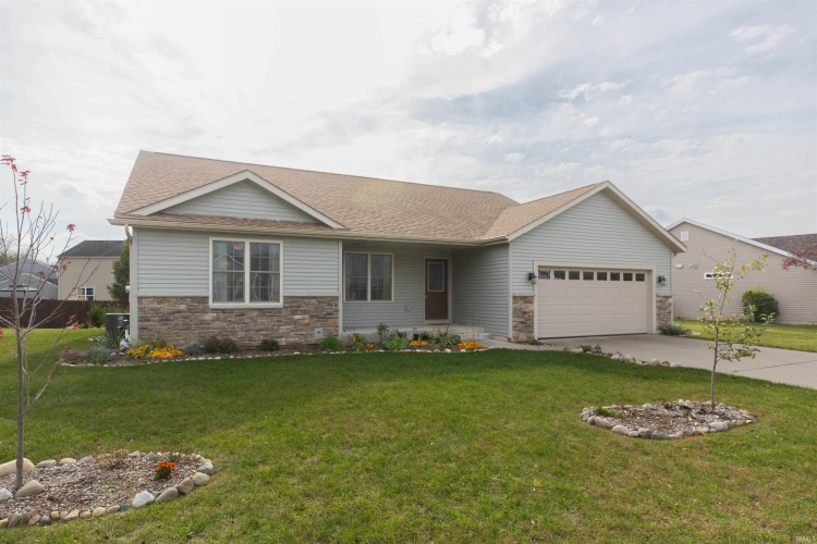 23060  Rumford Drive South Bend, IN 46628 | MLS 202442312