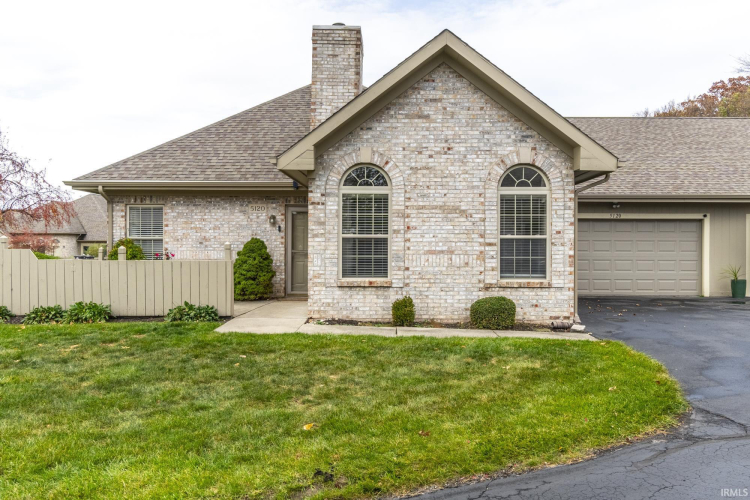 5120  Coventry Lane Fort Wayne, IN 46804 | MLS 202442391