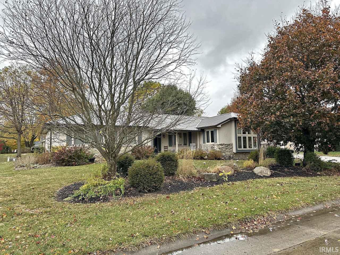 708  Maple Drive Frankfort, IN 46041 | MLS 202442464