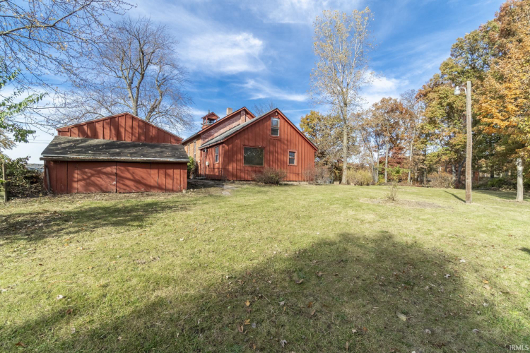 Listing Image 32
