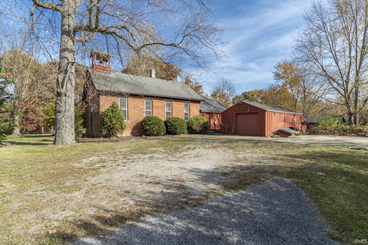 Listing Image 6