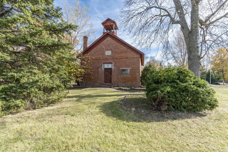 Listing Image 7