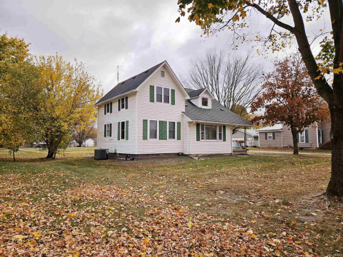 322 N Line Street Churubusco, IN 46723 | MLS 202442627