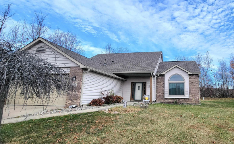 2206  Glen Hollow Drive Auburn, IN 46706 | MLS 202442718