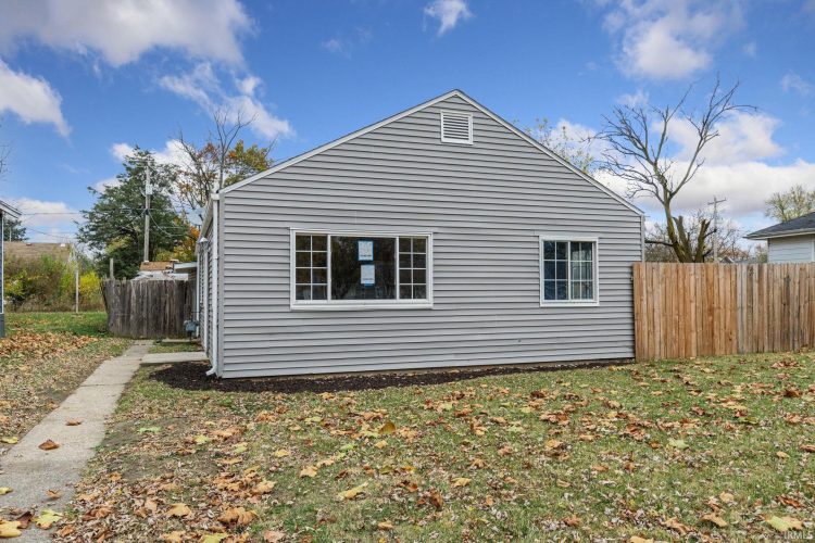 1948 W 4th Street Fort Wayne, IN 46808 | MLS 202442728