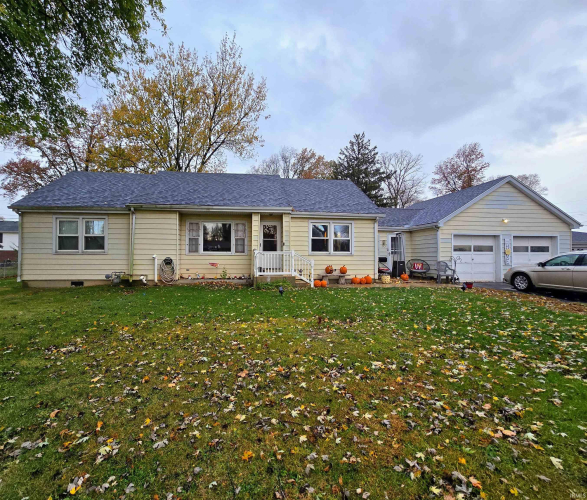 10 S Colonial Park Drive Marion, IN 46953 | MLS 202442897