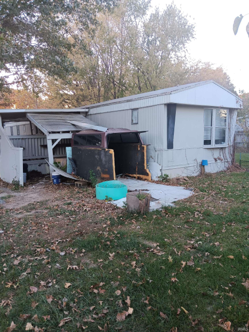 Listing Image 5