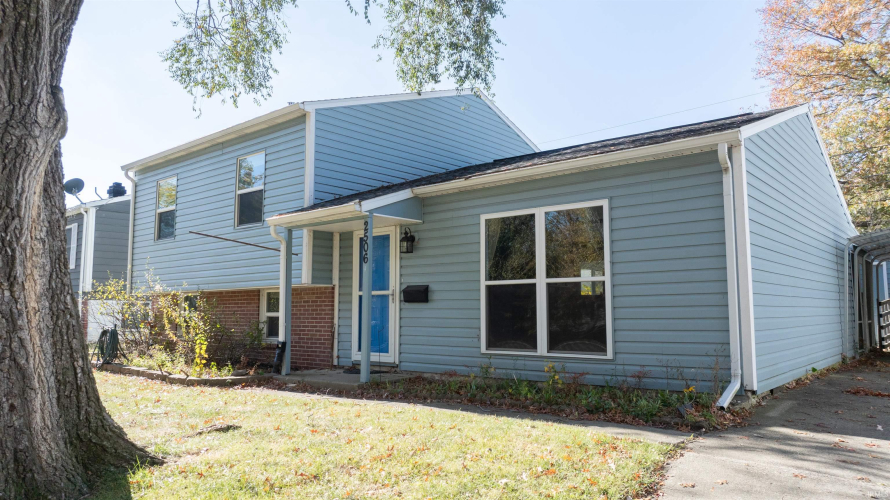 2506  Summerfield Drive Lafayette, IN 47909 | MLS 202443042