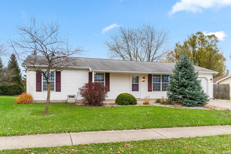 935 S Camden Drive  Columbia City, IN 46725 | MLS 202443049