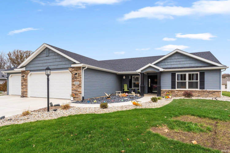 2010  Winesap Way Kendallville, IN 46755 | MLS 202443054